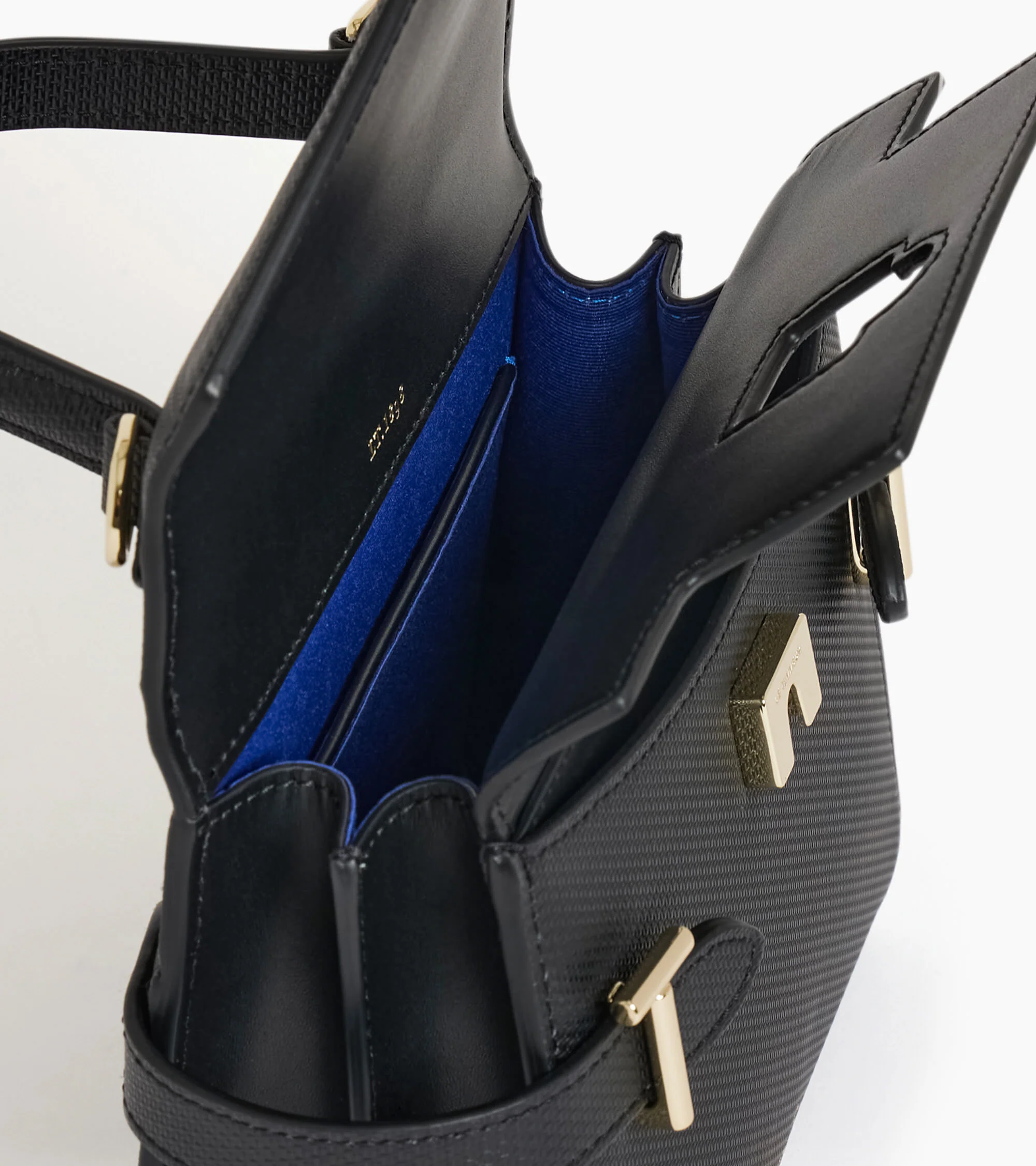 Emilie small handbag with double flap in T-signature leather - Image 6