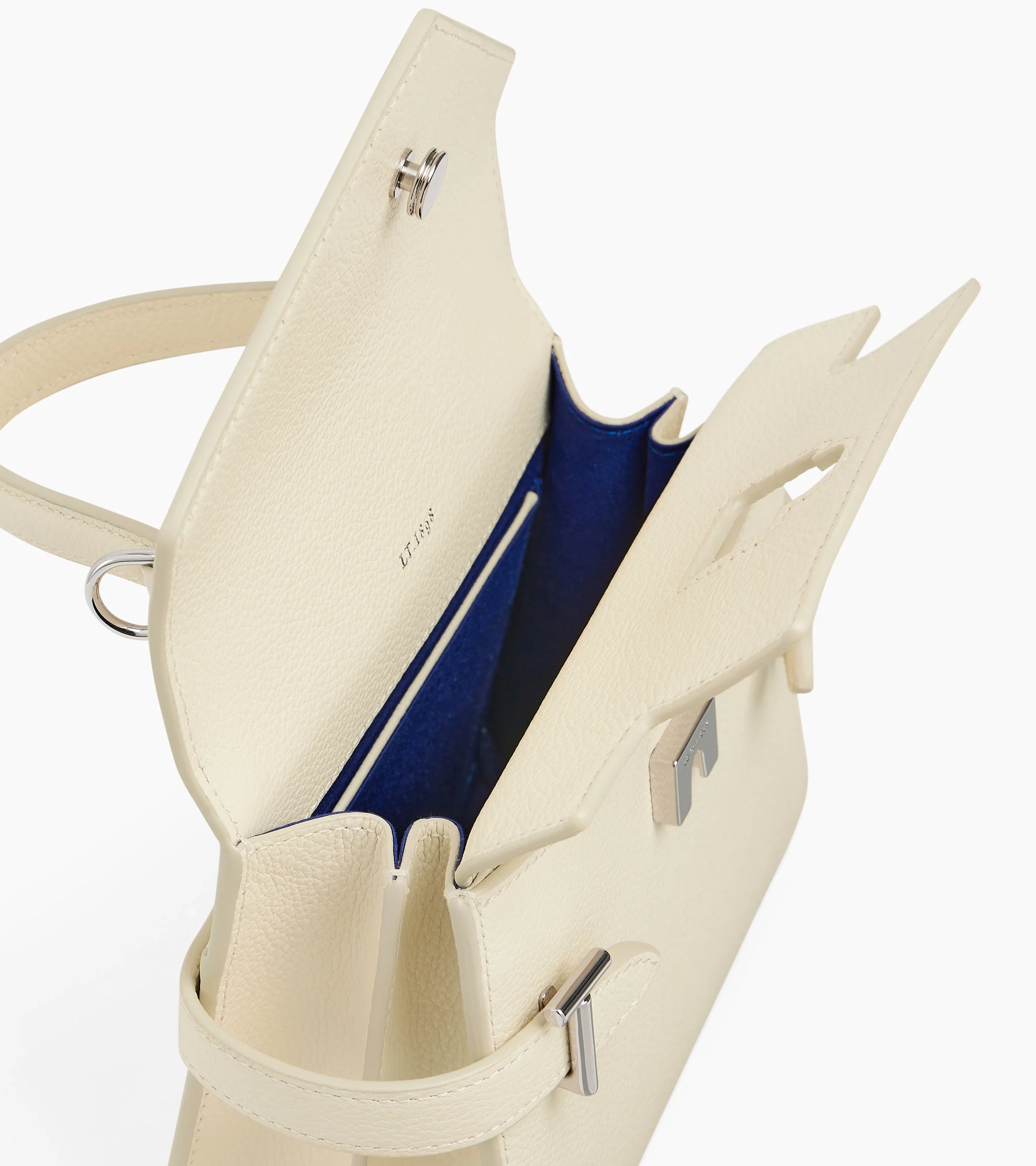 Emilie small handbag with double flap in grained leather - Image 6