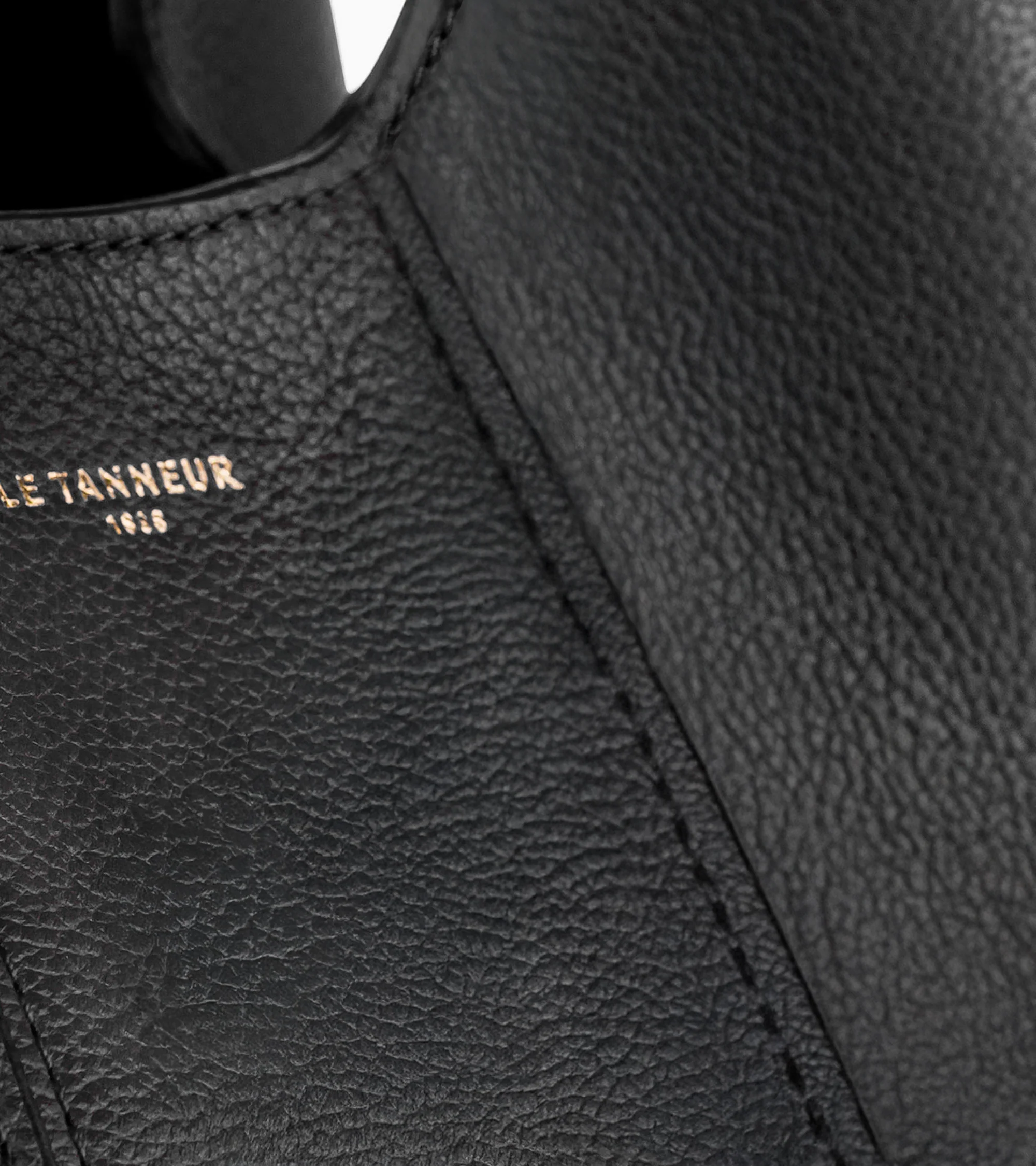 Juliette small handbag in grained leather - Image 6