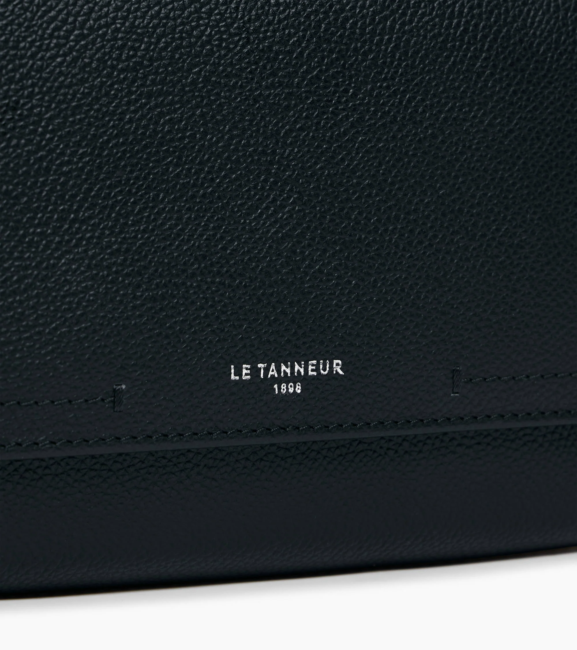 Three-slot soft travel watch case in leather - Image 3